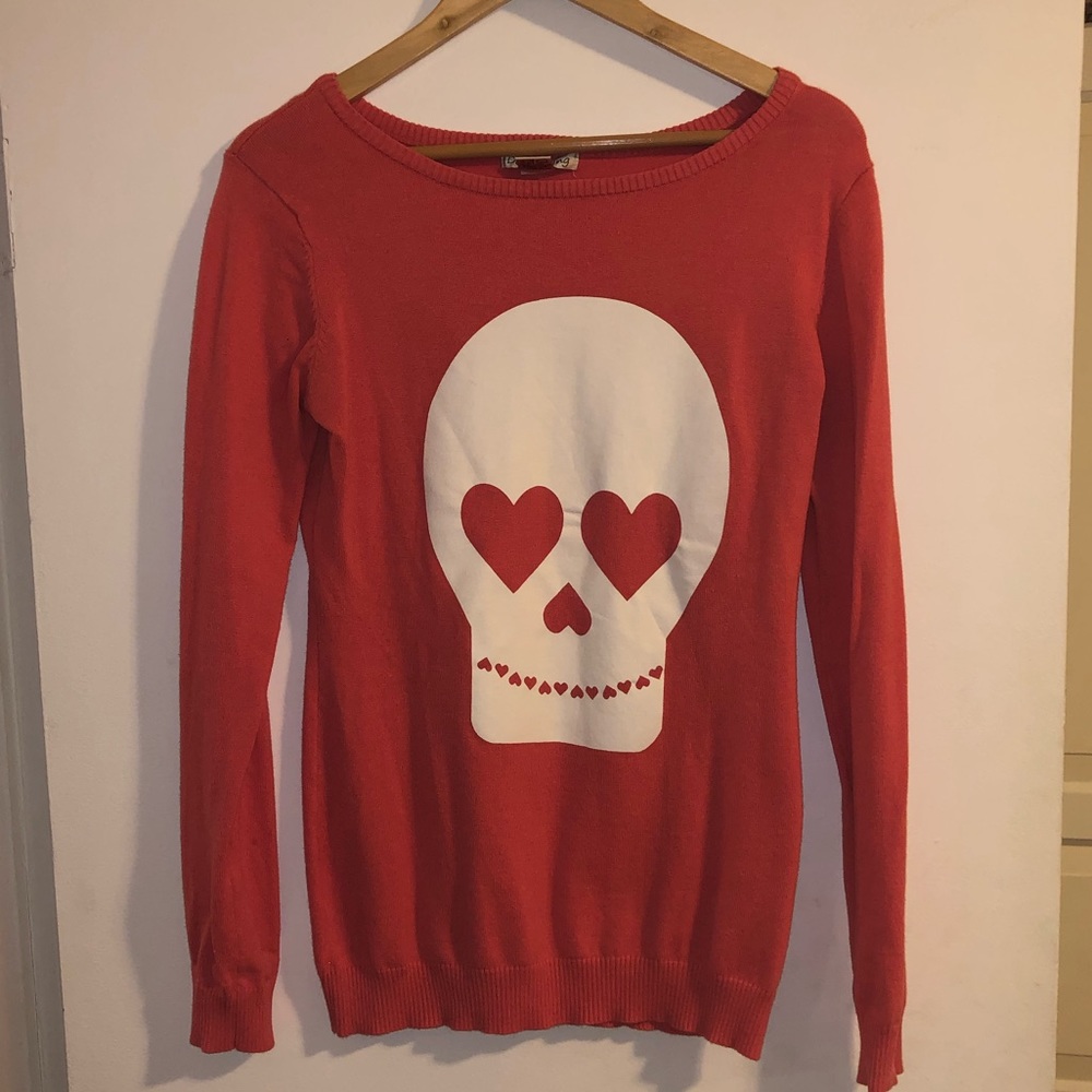 Coral skull sweater